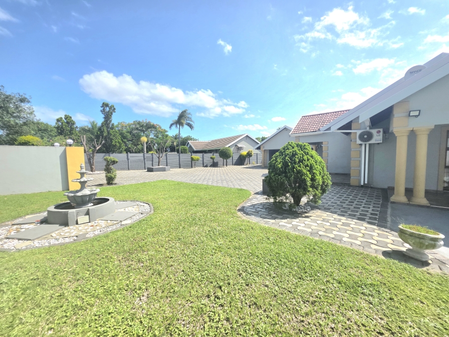 4 Bedroom Property for Sale in Veld En Vlei KwaZulu-Natal