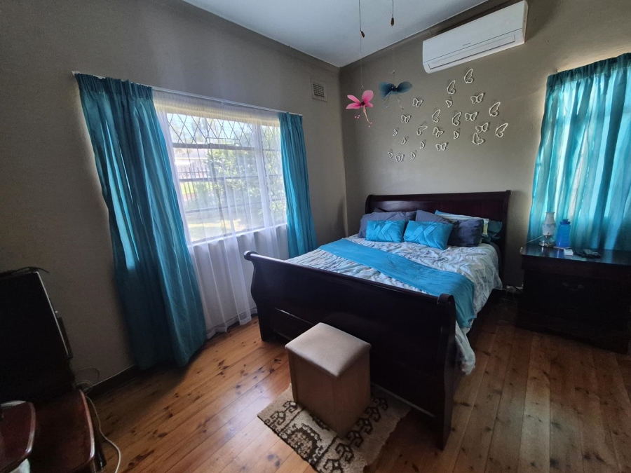 4 Bedroom Property for Sale in Prestbury KwaZulu-Natal