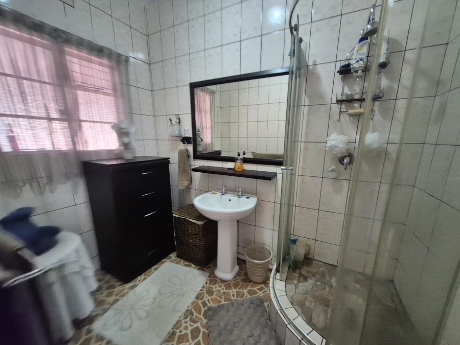 4 Bedroom Property for Sale in Prestbury KwaZulu-Natal