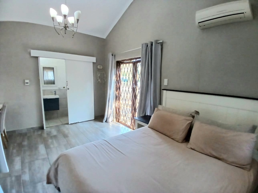 To Let 1 Bedroom Property for Rent in Westbrook KwaZulu-Natal