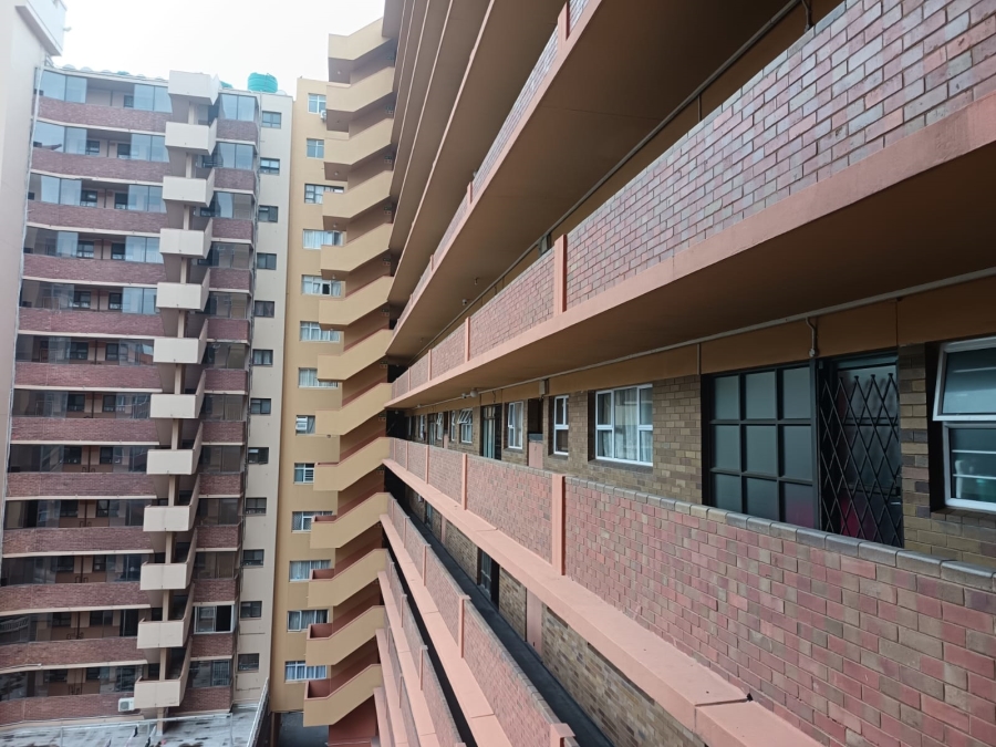 2 Bedroom Property for Sale in South Beach KwaZulu-Natal