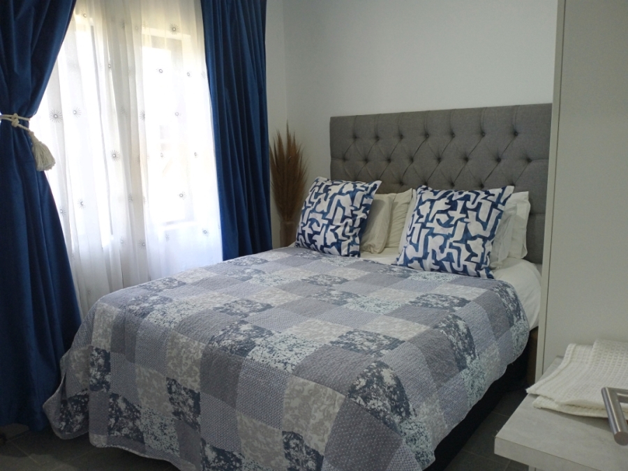 To Let 2 Bedroom Property for Rent in Salt Rock KwaZulu-Natal