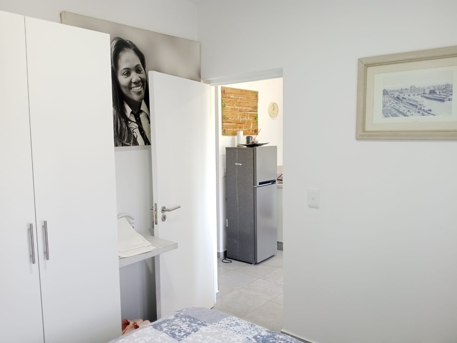 To Let 2 Bedroom Property for Rent in Salt Rock KwaZulu-Natal