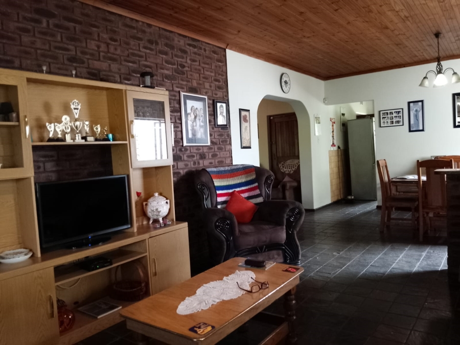 3 Bedroom Property for Sale in Endlondlweni KwaZulu-Natal