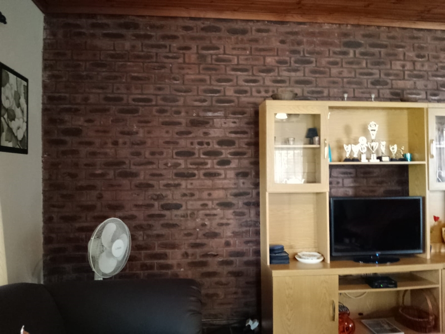 3 Bedroom Property for Sale in Endlondlweni KwaZulu-Natal