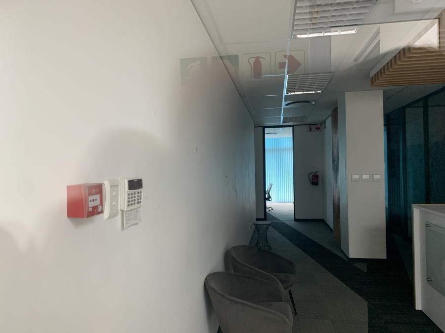 To Let commercial Property for Rent in La Lucia Ridge KwaZulu-Natal