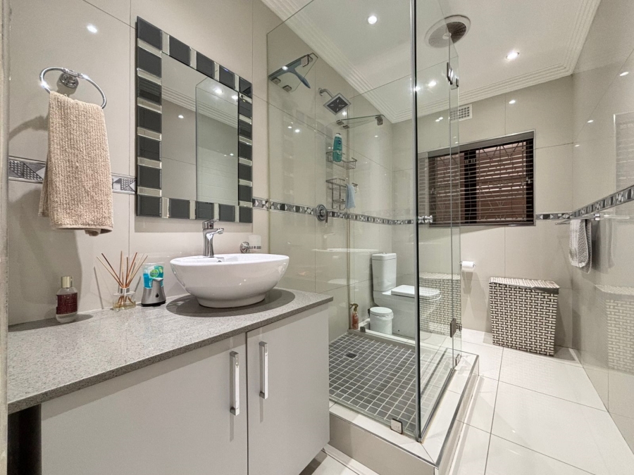 4 Bedroom Property for Sale in Shallcross KwaZulu-Natal