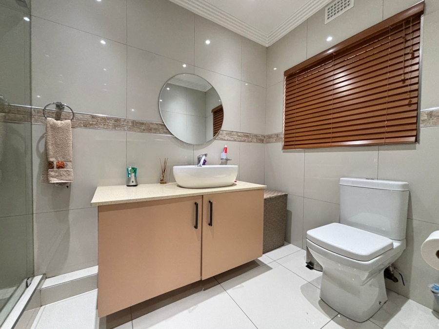 4 Bedroom Property for Sale in Shallcross KwaZulu-Natal