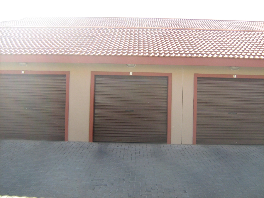To Let 2 Bedroom Property for Rent in Pioneer Park KwaZulu-Natal