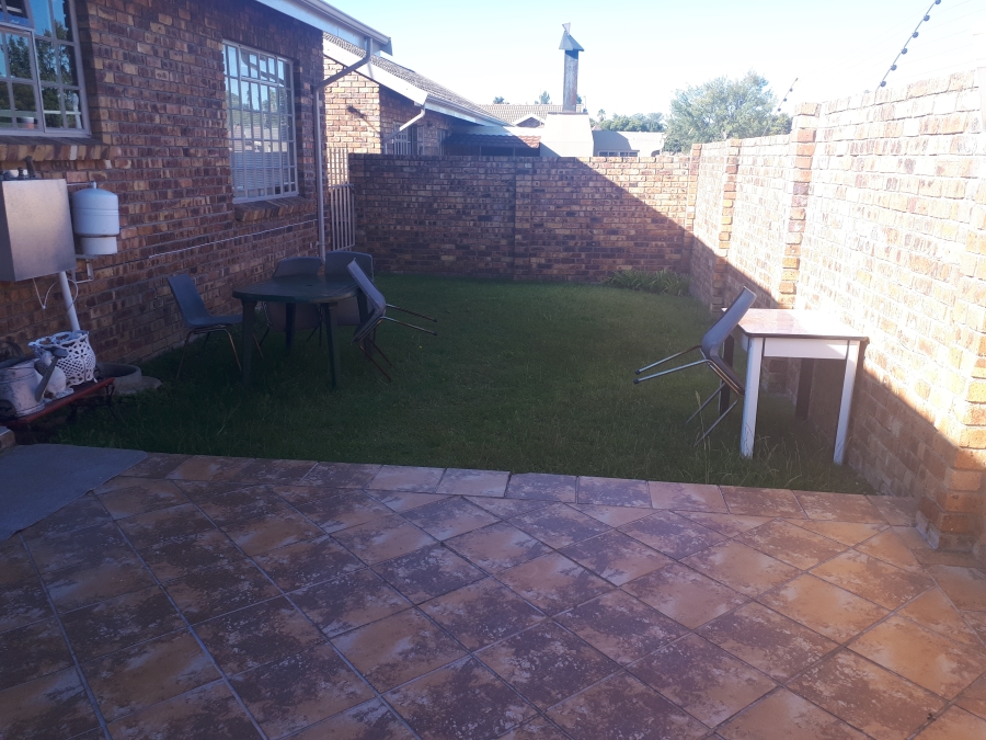 3 Bedroom Property for Sale in Huttenheights KwaZulu-Natal
