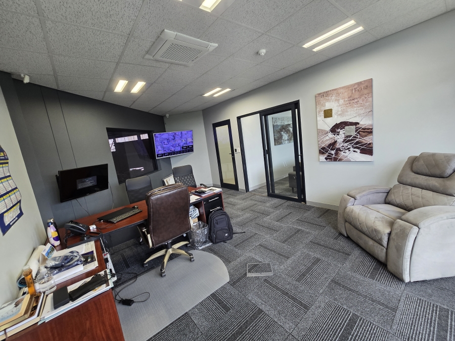 To Let commercial Property for Rent in Cliffdale KwaZulu-Natal