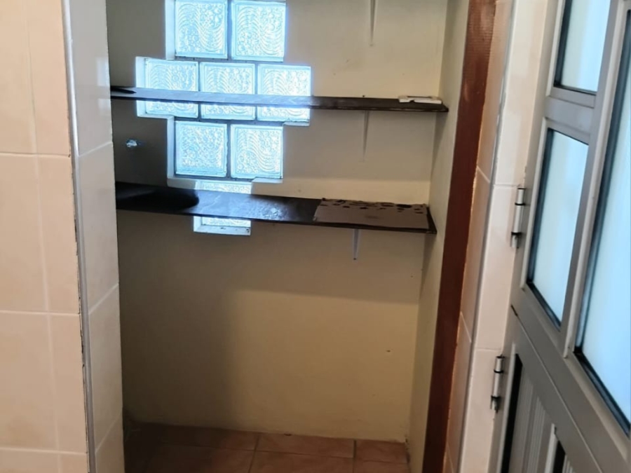 4 Bedroom Property for Sale in Risecliff KwaZulu-Natal