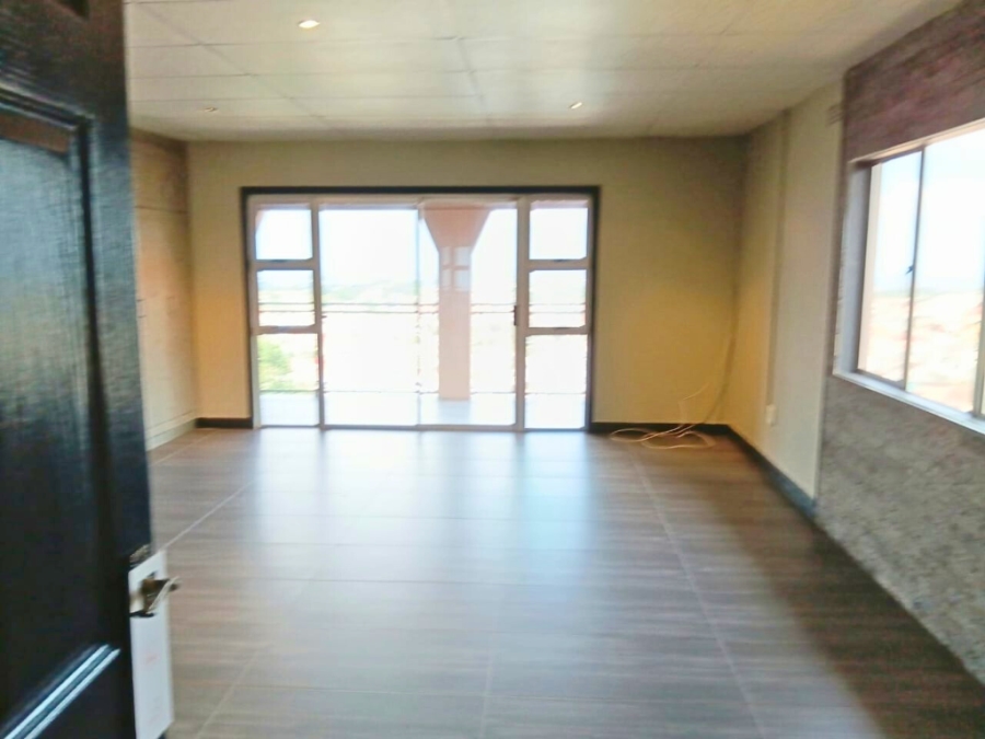 4 Bedroom Property for Sale in Risecliff KwaZulu-Natal