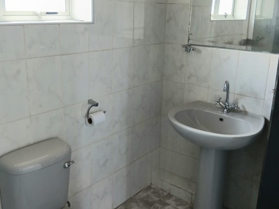 4 Bedroom Property for Sale in Risecliff KwaZulu-Natal