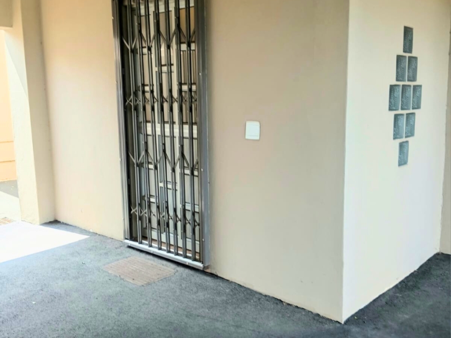 4 Bedroom Property for Sale in Risecliff KwaZulu-Natal