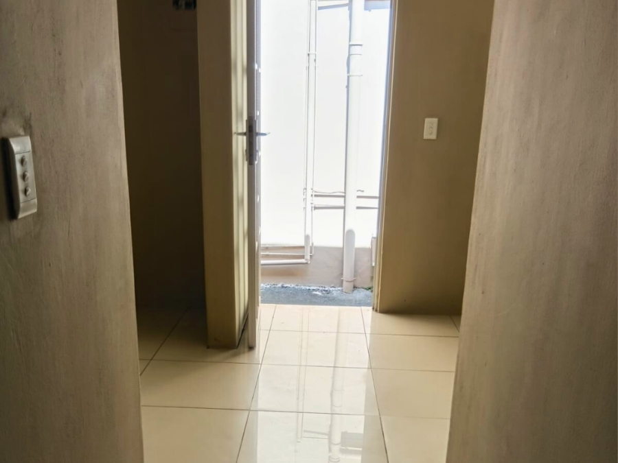 4 Bedroom Property for Sale in Risecliff KwaZulu-Natal