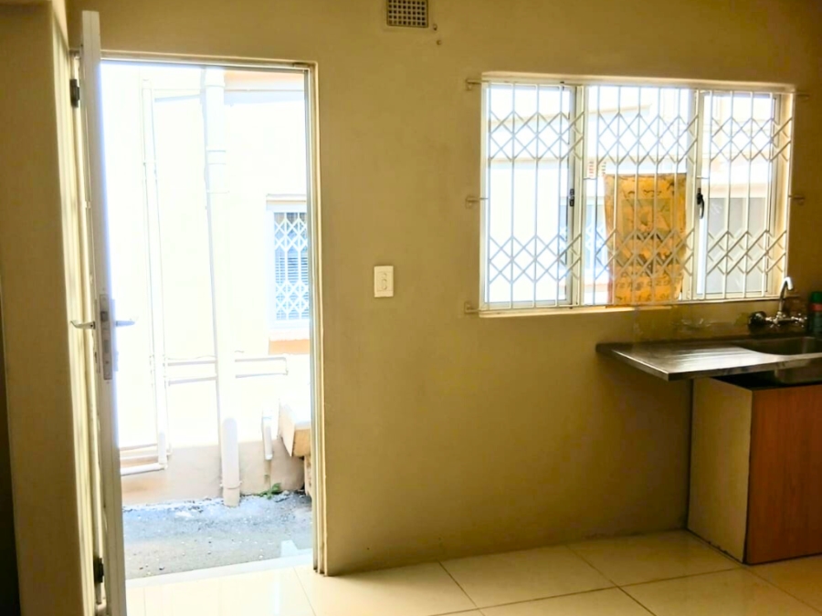 4 Bedroom Property for Sale in Risecliff KwaZulu-Natal