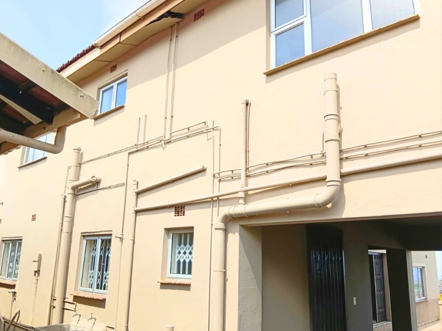 4 Bedroom Property for Sale in Risecliff KwaZulu-Natal