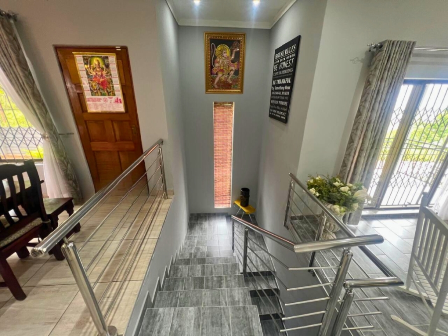 5 Bedroom Property for Sale in Raisethorpe KwaZulu-Natal