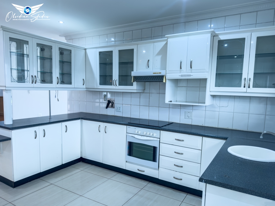 5 Bedroom Property for Sale in Muswell Hill KwaZulu-Natal