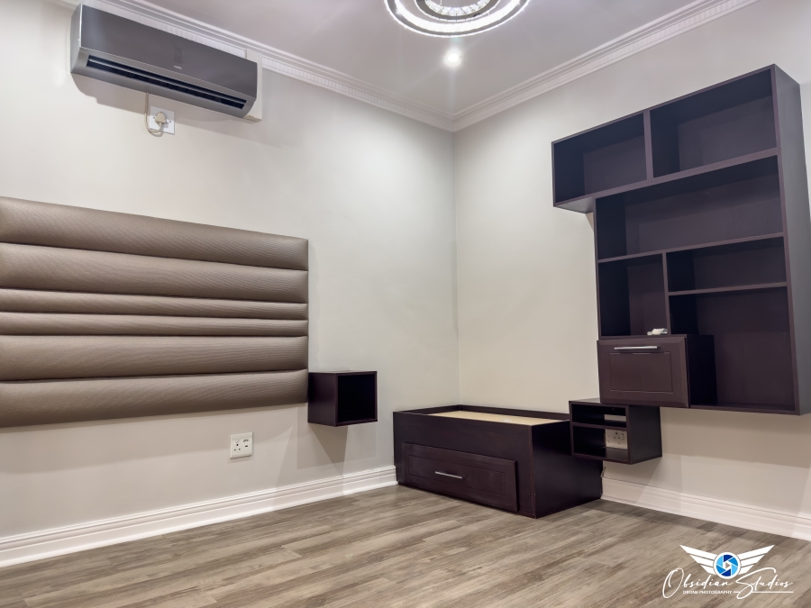 5 Bedroom Property for Sale in Muswell Hill KwaZulu-Natal