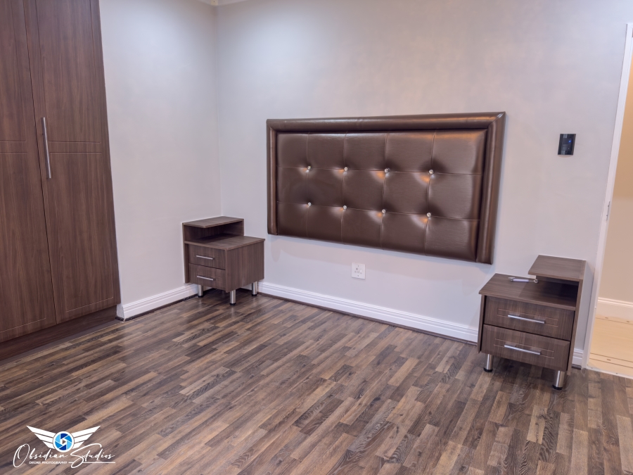 5 Bedroom Property for Sale in Muswell Hill KwaZulu-Natal