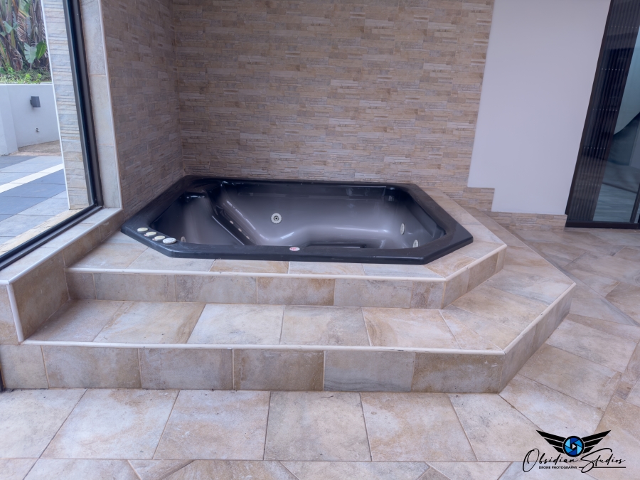 5 Bedroom Property for Sale in Muswell Hill KwaZulu-Natal