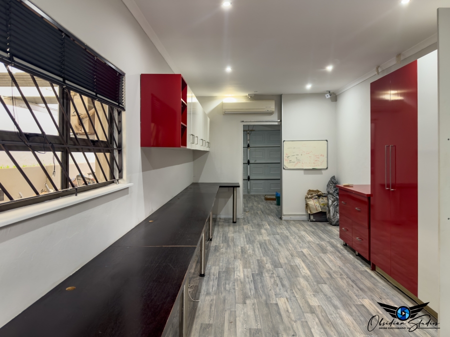 5 Bedroom Property for Sale in Muswell Hill KwaZulu-Natal