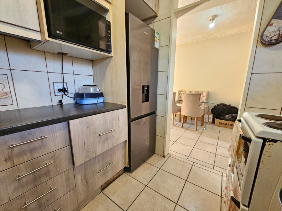 1 Bedroom Property for Sale in Pinetown KwaZulu-Natal