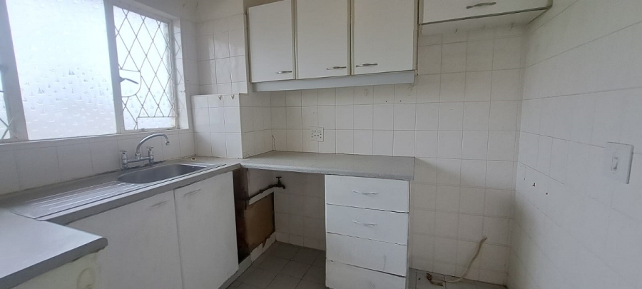 1 Bedroom Property for Sale in Windermere KwaZulu-Natal