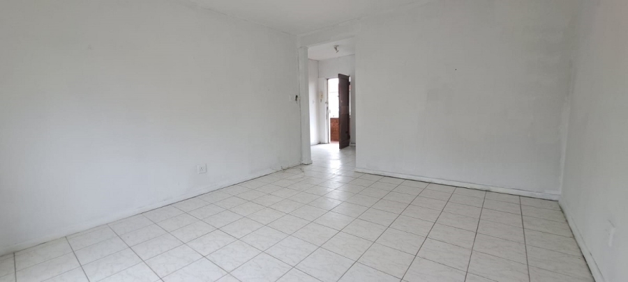 1 Bedroom Property for Sale in Windermere KwaZulu-Natal