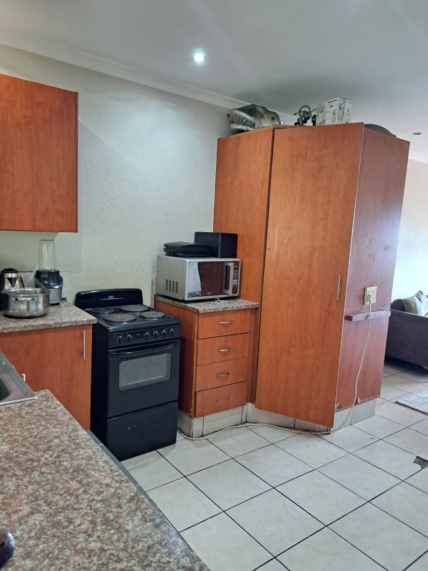 To Let 3 Bedroom Property for Rent in Montclair KwaZulu-Natal