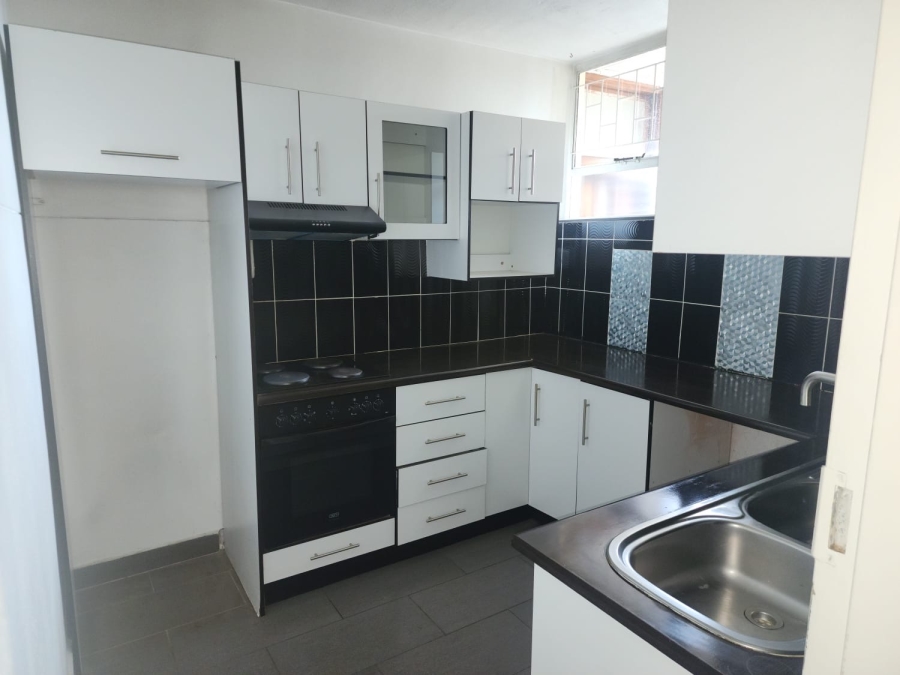 To Let 1 Bedroom Property for Rent in Scottsville KwaZulu-Natal