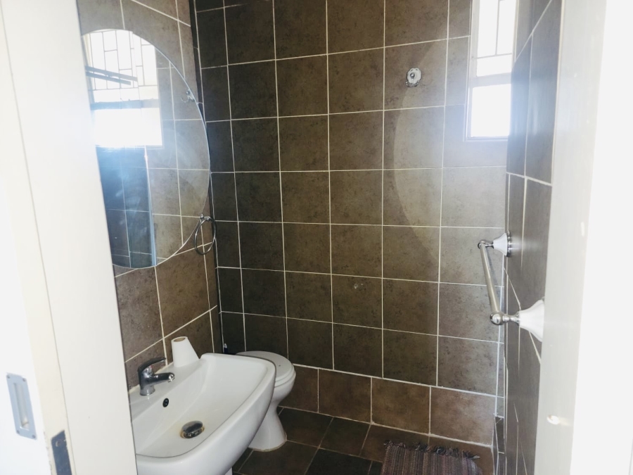 To Let 1 Bedroom Property for Rent in Scottsville KwaZulu-Natal