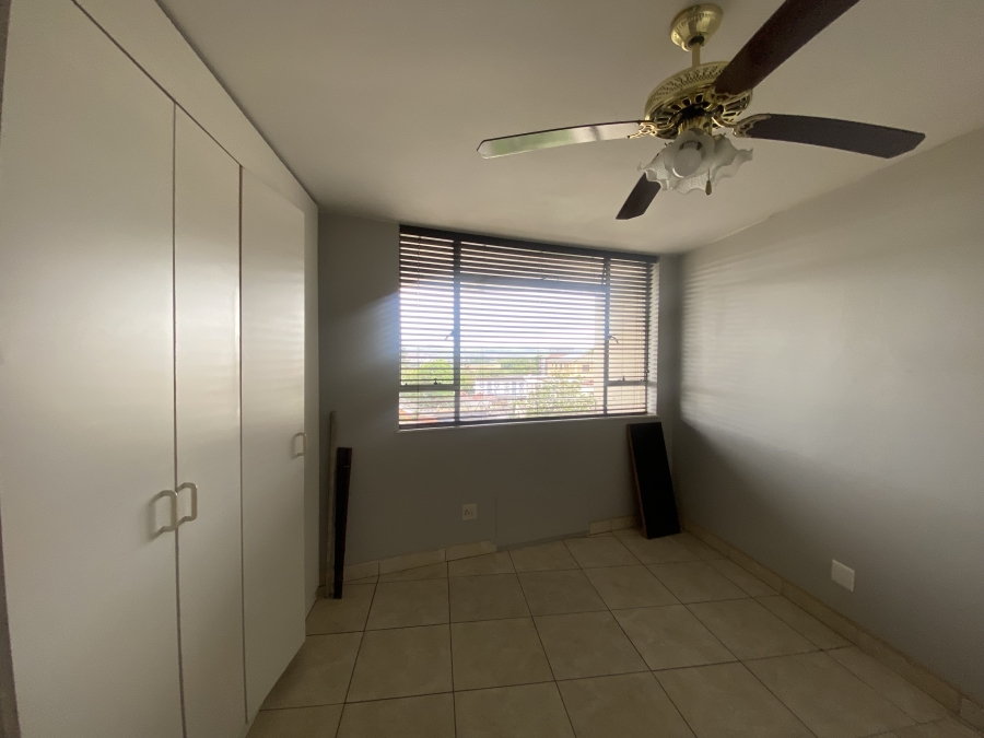 1 Bedroom Property for Sale in Scottsville KwaZulu-Natal