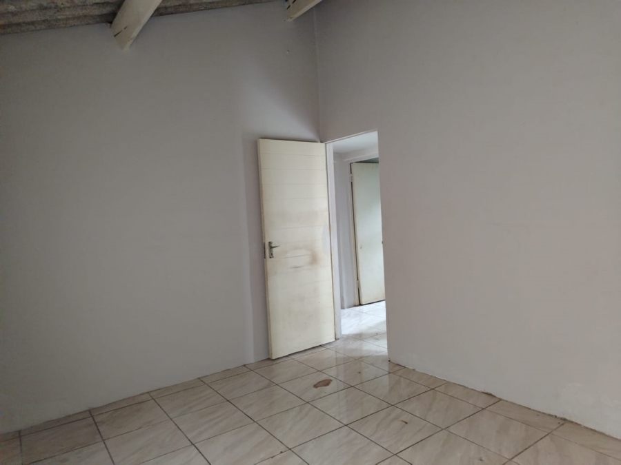 2 Bedroom Property for Sale in Ngwelezana KwaZulu-Natal