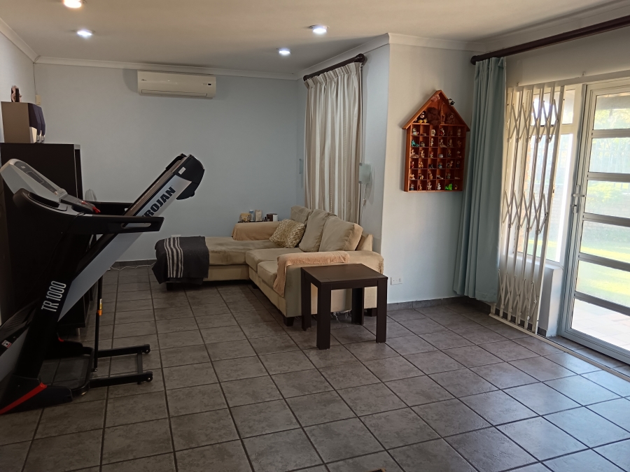 2 Bedroom Property for Sale in Meer En See KwaZulu-Natal