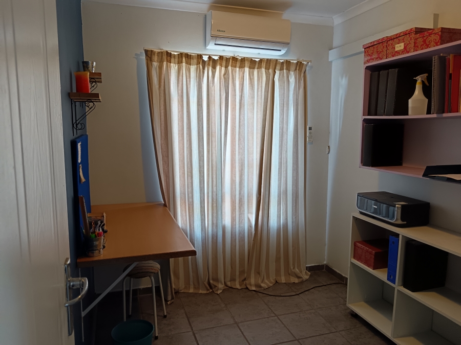 2 Bedroom Property for Sale in Meer En See KwaZulu-Natal