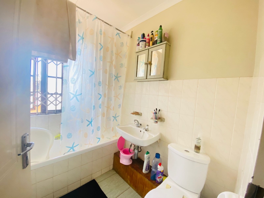 2 Bedroom Property for Sale in Panorama KwaZulu-Natal