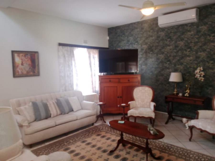 4 Bedroom Property for Sale in Meer En See KwaZulu-Natal