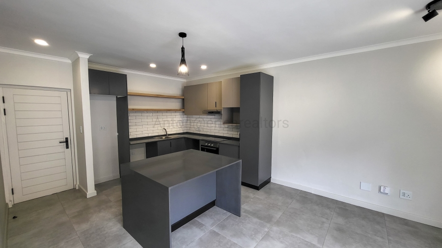 1 Bedroom Property for Sale in Westbrook KwaZulu-Natal