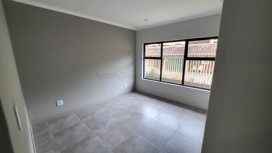 2 Bedroom Property for Sale in Westbrook KwaZulu-Natal