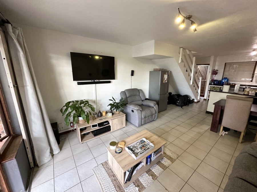 2 Bedroom Property for Sale in Morningside KwaZulu-Natal