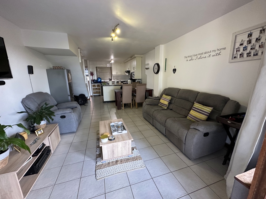 2 Bedroom Property for Sale in Morningside KwaZulu-Natal
