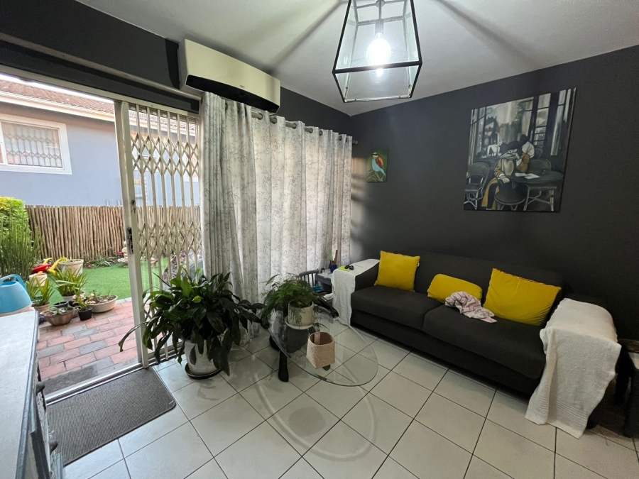 2 Bedroom Property for Sale in Bluff KwaZulu-Natal