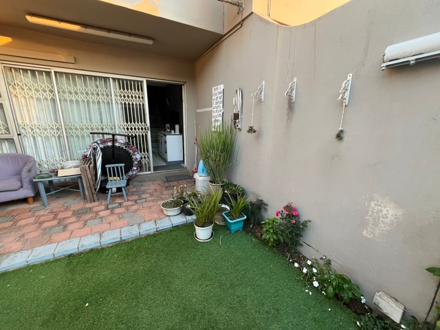2 Bedroom Property for Sale in Bluff KwaZulu-Natal