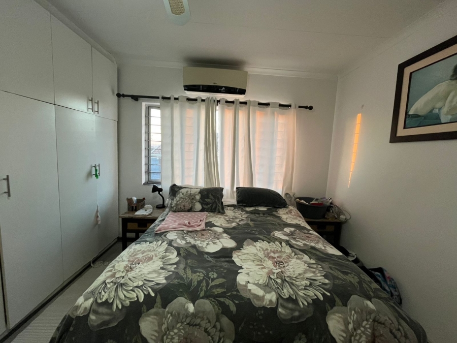 2 Bedroom Property for Sale in Bluff KwaZulu-Natal