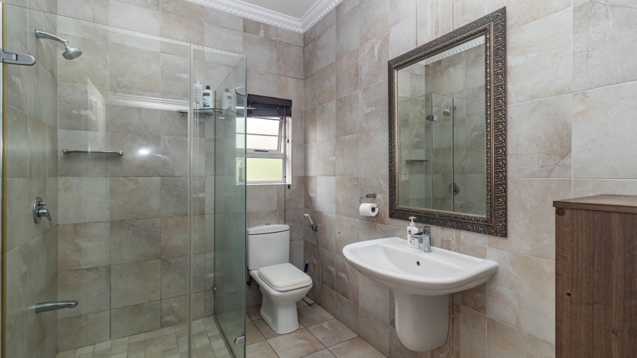 4 Bedroom Property for Sale in Treasure Beach KwaZulu-Natal