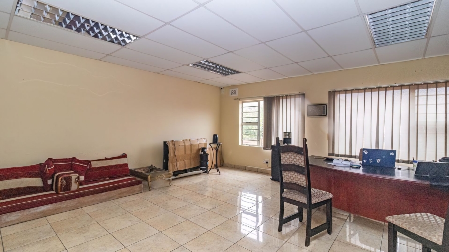 4 Bedroom Property for Sale in Treasure Beach KwaZulu-Natal