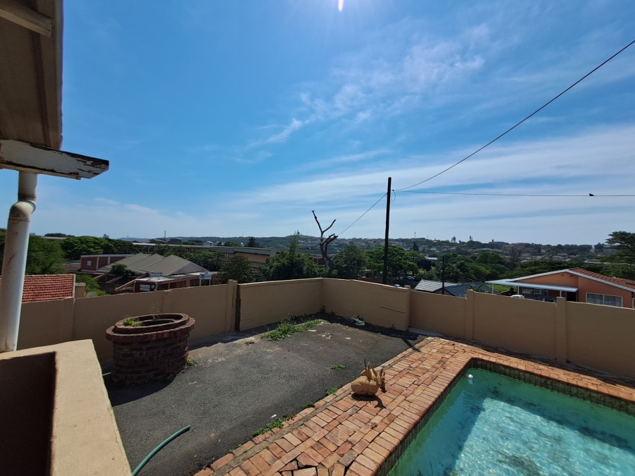 7 Bedroom Property for Sale in Bluff KwaZulu-Natal